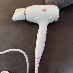 T3 hair dryer